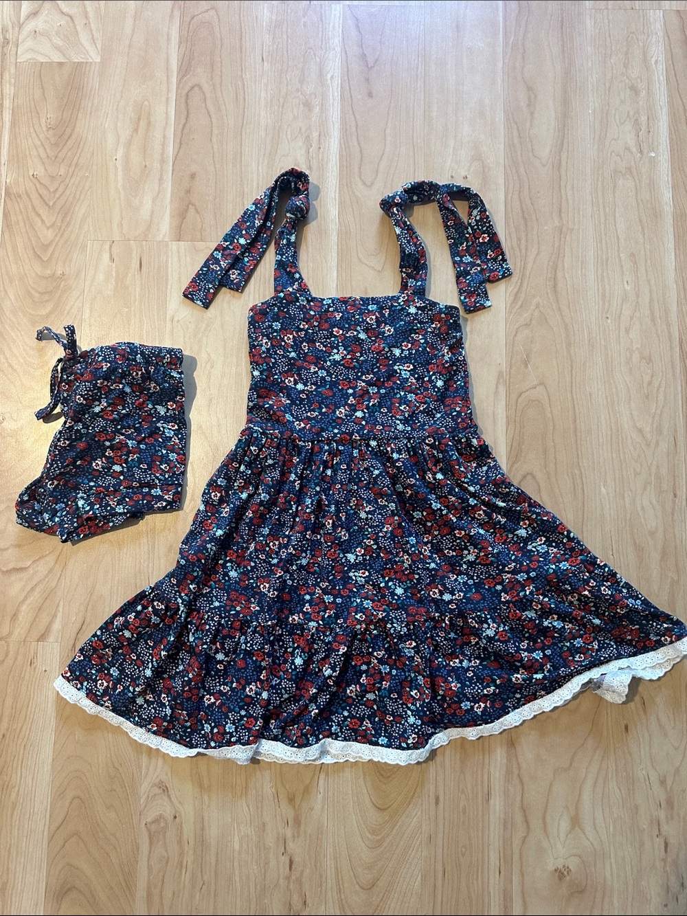 Love & Grow Clothing Co Lady Liberty Floral Dress - size 5